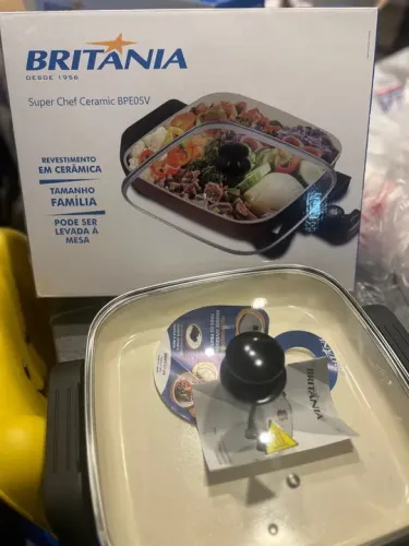 Panela Elétrica Britânia BPE05V 220v Nova