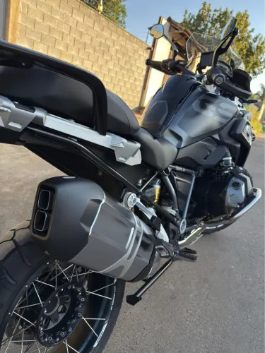 BMW GS 1250 TIPLE-BLACK 2023 PRECEDÊNCIA TOTAL