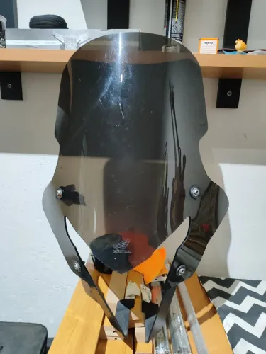 Bolha Fumê de acrílico com ferragens, paraXRE 300 a partir de 2019