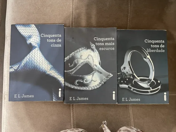 Trilogia 50 tons de cinza 