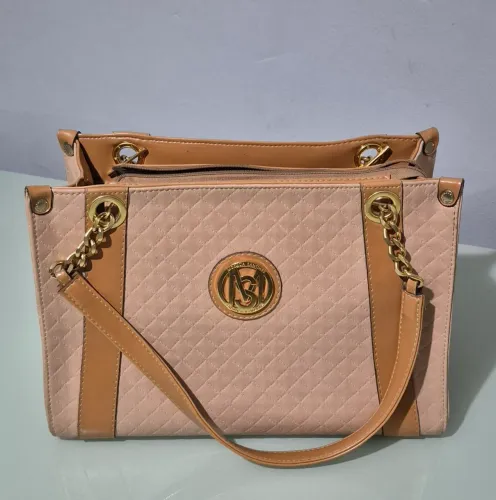 Bolsa de ombro Monica Sanches. Perfeita!!