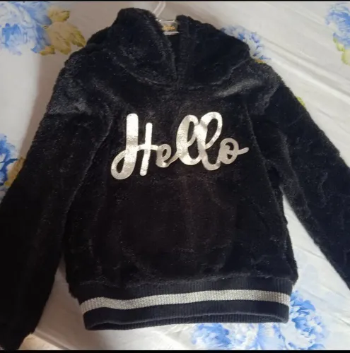Blusa de pelúcia Infantil Hello kukiê