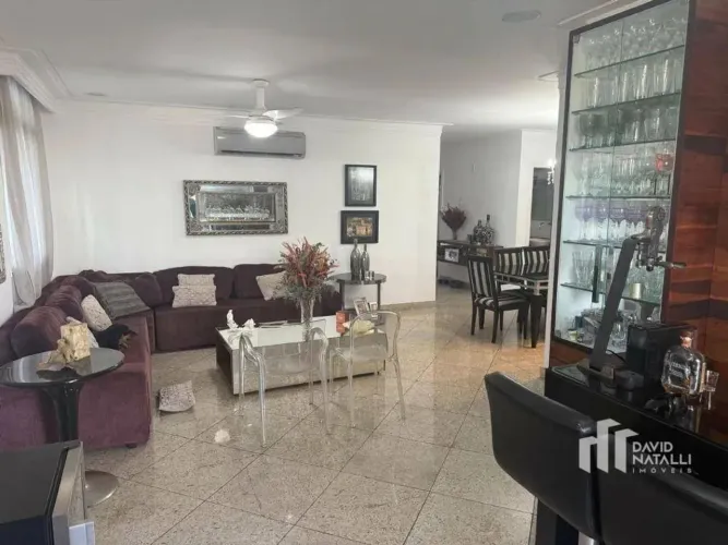 Casa com 4 dormitórios à venda, 350 m² por R$ 3.200.000,00 - Gilberto Machado - Cachoeiro 