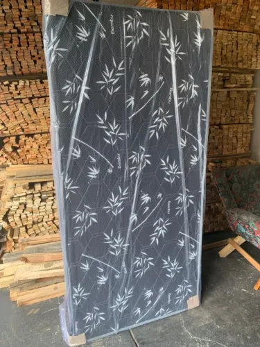 Cama solteiro colchão acoplada