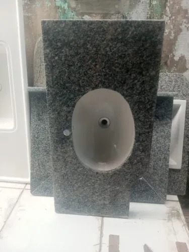 Pia de banheiro granito e louça. Negociável!