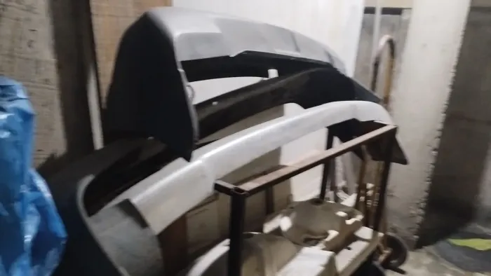 Para-choques para autos.
