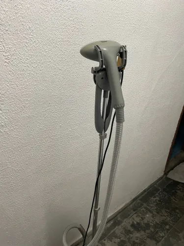 Vaporizador de Roupas Portátil - Prático e Eficiente