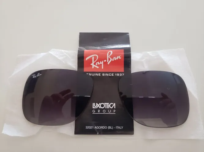 Lentes Ray-Ban para óculos de sol, R$ 200,00 CADA PAR. 