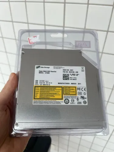 Super Multi DVD Rewriter GT32N