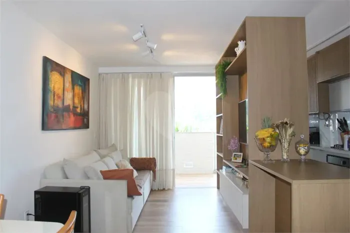 Apartamento à venda com 3 quartos, sendo 1 suíte, no condomínio High Light Jardim Botafogo