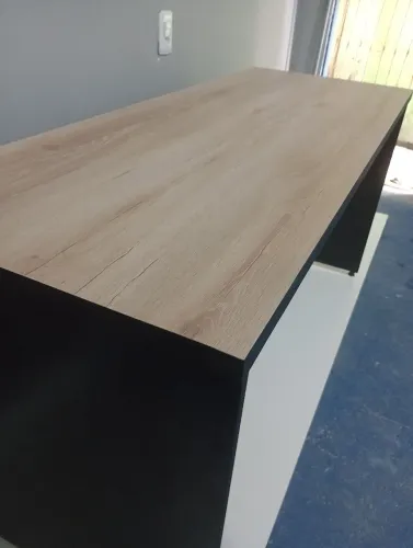 Mesa de escritório 100% mdf