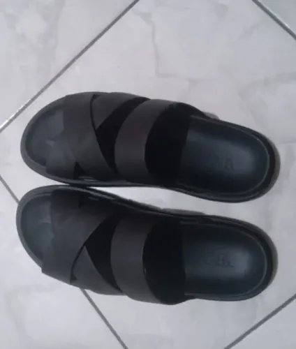 Chinelo Zara masculino 
