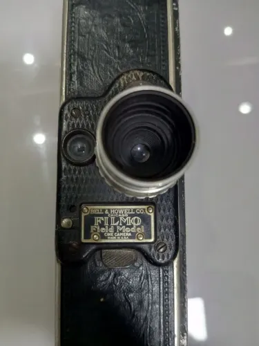 Rara Filmadora Bell e Howell 16mm