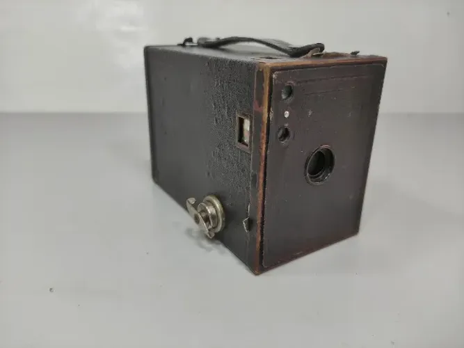 Câmera Fotográfica Kodak Brownie Antiga Rara Bpf - Preto (Usado)