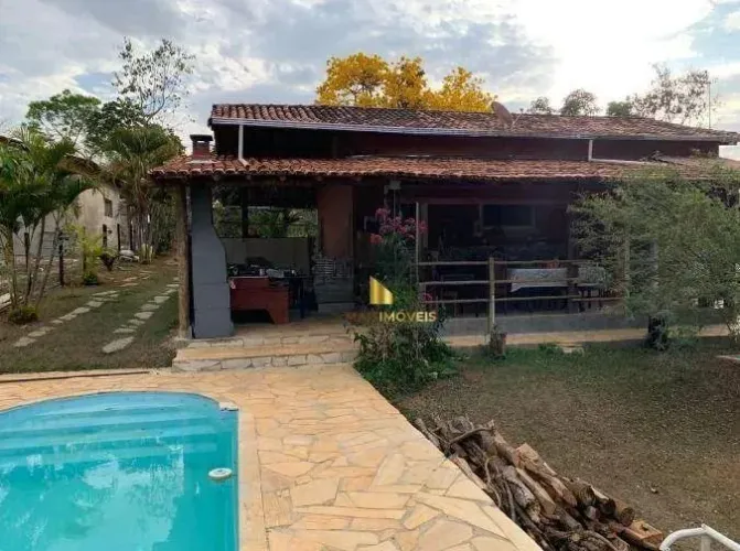 Casa à venda em Jaboticatubas/MG