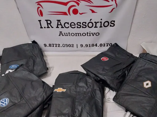 Capa pra banco de carro em couro, couro sintético e tercido aceito cartão!