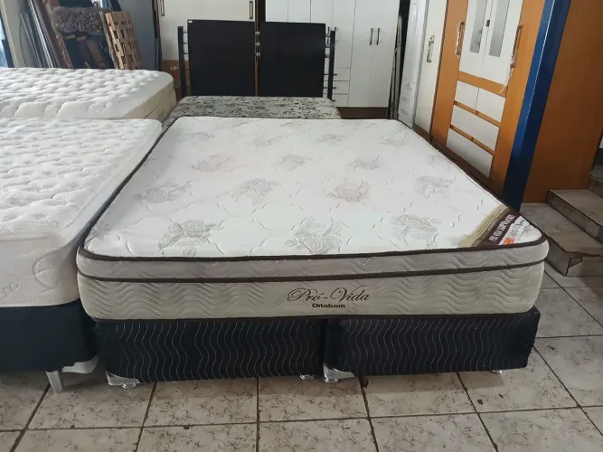 Cama box Queen size Colchão Ortobom