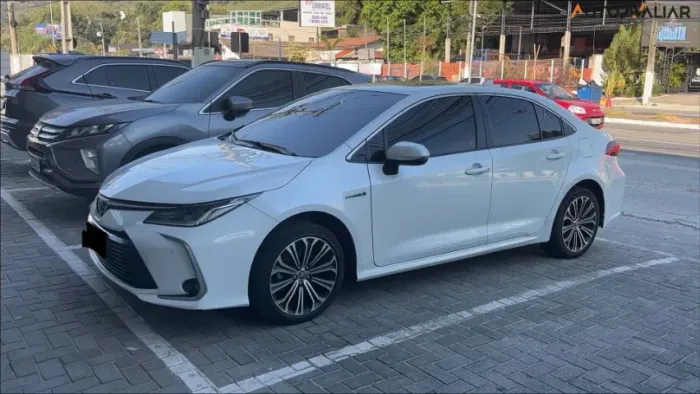 Toyota Corolla Altis Prem. Hybrid 1.8 Flex AUT 2023