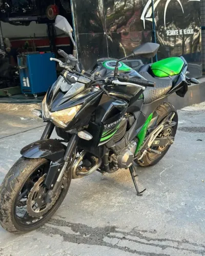 SUCATA PARA RETIRADA DE PEÇAS KAWASAKI Z800 2014/2014