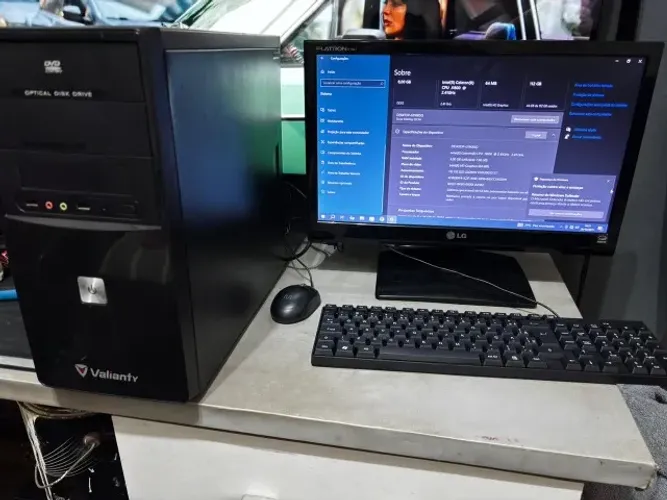 Computador Celeron J1800 + 8gb RAM + 120gb SSD + monitor LG e1941 + teclado e mouse