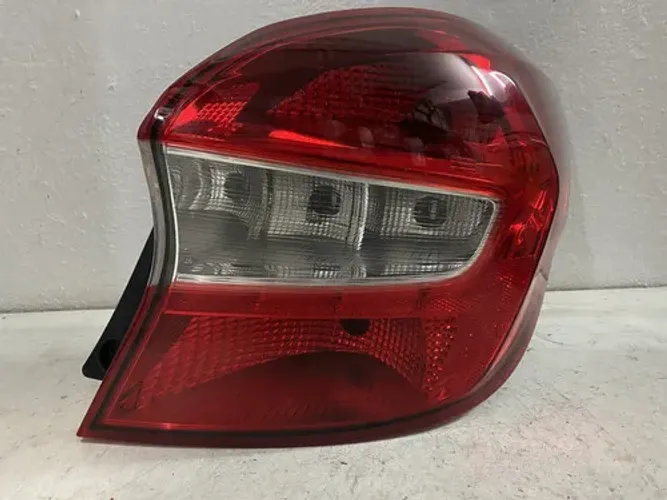 Lanterna Ford Ka Hatch Cristal 2015 2016 2017 2018 25102301 Vermelho Direito