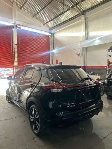 Peças Nissan Kicks 2024 advantage Lataria e Acessórios 3800km rodados 