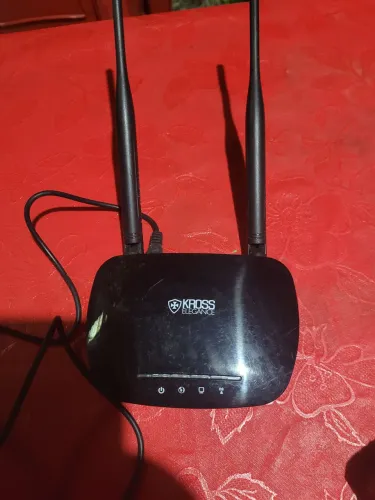 Roteador e ponto de acesso Kross Elegance