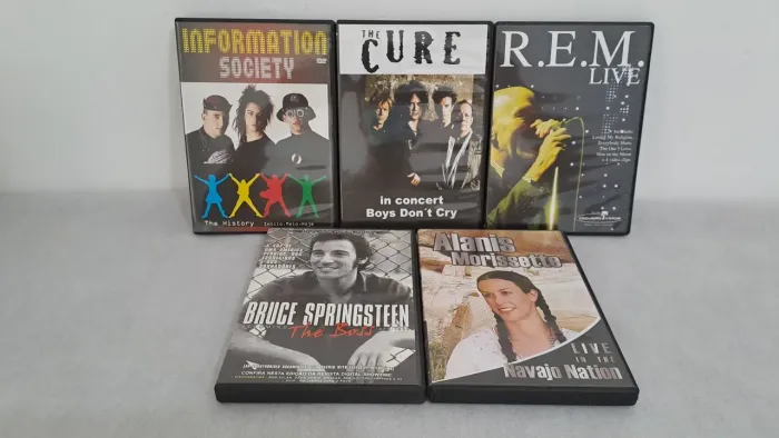 * MT 5 DVDs Cure + Information Society + REM + Bruce Springsteen + Alanis Morrisette