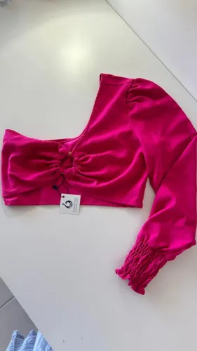 Calça de babados rodada com blusa cropped rosa verão fresco boho Tam M