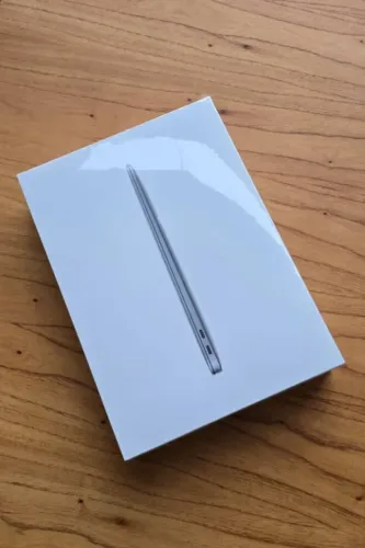 Macbook
