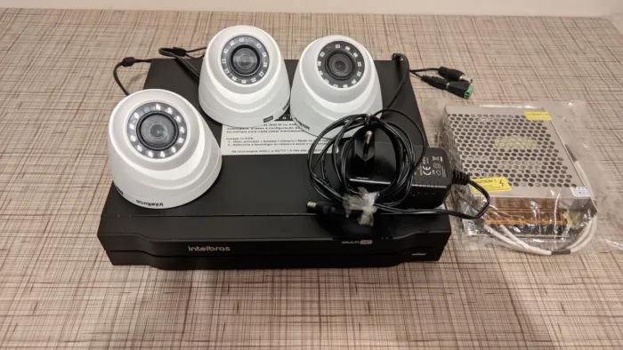 Kit Câmeras de Segurança Intelbras Multi HD