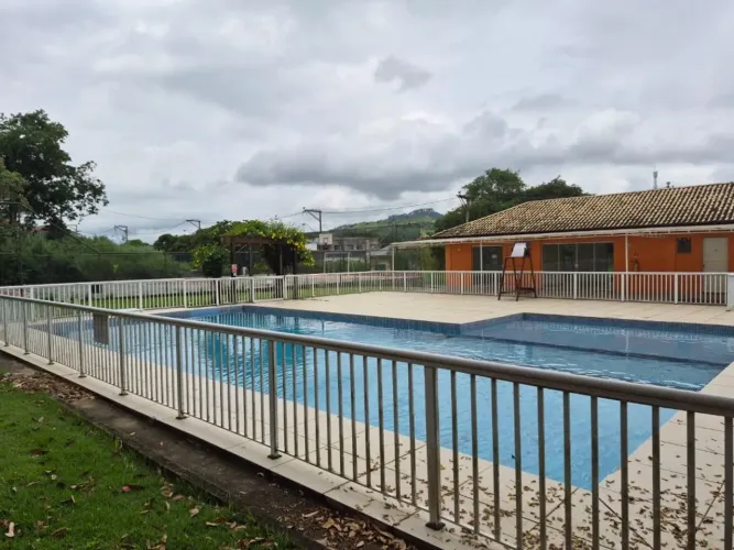 Terreno à venda, 250 m² por R$ 85.000,00 - Ipiiba - São Gonçalo/RJ