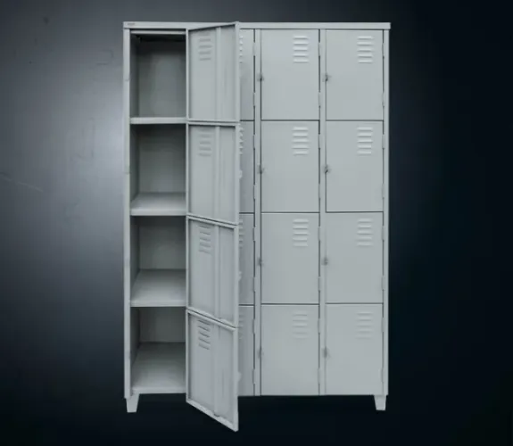 Roupeiro de aço vestiário ( produto novo ) 16 portas cor cinza