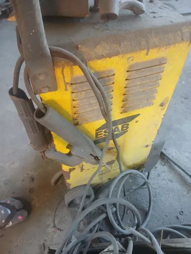 Vendo máquina de solda
