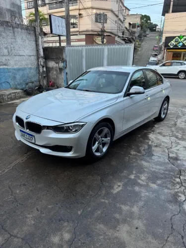 BMW 320I A 2.0 Turbo/activeflex 16V 184cv 4P 2013