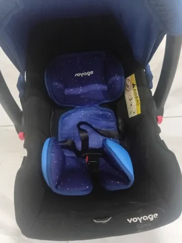 Cadeirinha para carro infantil Voyage gama azul