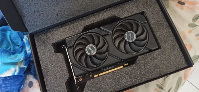 Placa de vídeo 7600 XT