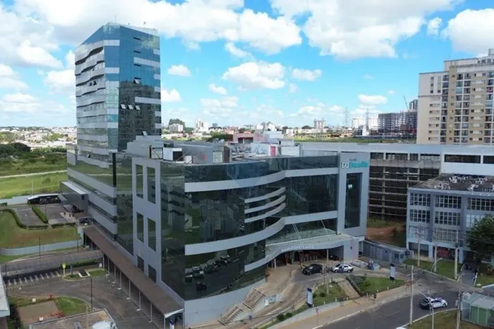 Sala comercial à venda no Hospital Brasília de 34m² a 68m², vaga rotativa, pronta para pe