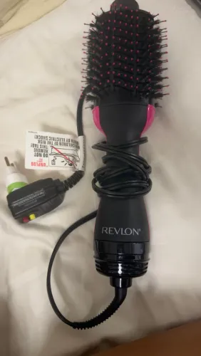 Escova secadora e modeladora Revlon