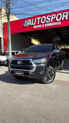 Toyota Hilux CD SRV 4X4 2.8 TDI Diesel Aut. 2024