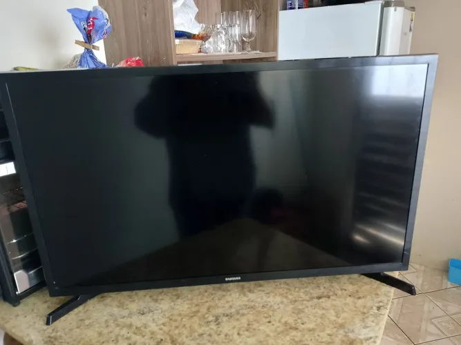 Tvs para concerto ou retirada de peças