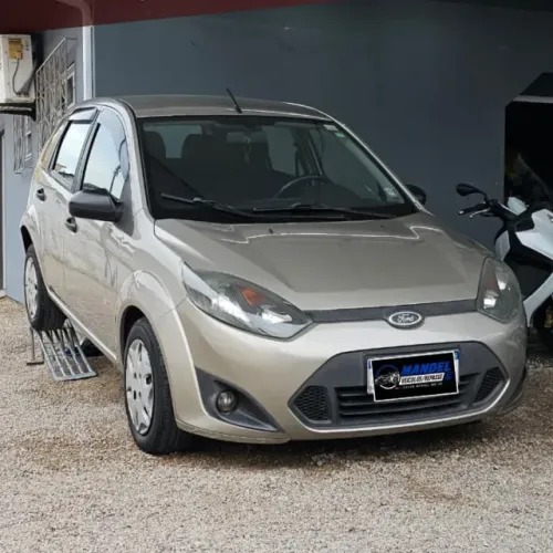 Ford Fiesta 1.0 8V Flex/class 1.0 8V Flex 5P 2011