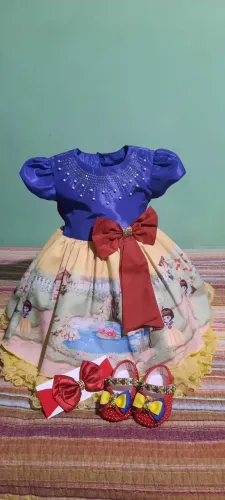 VESTIDO BRANCA DE NEVE