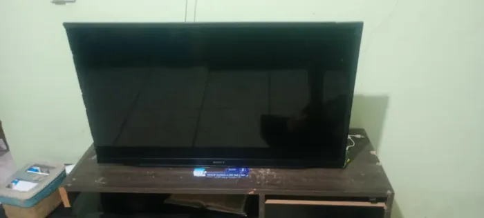 Tv para retirar peças