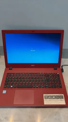 Notebook Acer Aspire E5-574 Intel Core i3 4GB RAM SSD 520GB e HD 1000GB Tela 15,