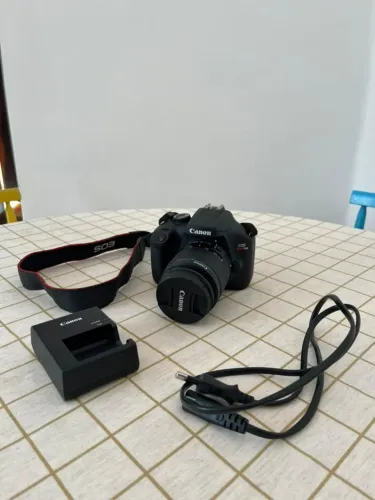 Canon Rebel T100 + Kit