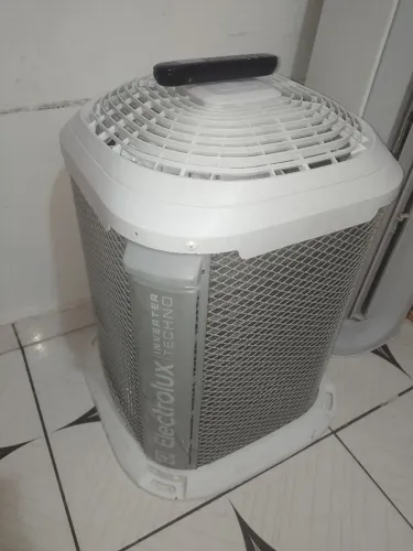 Vêndo ar condicionado Eletrolux coloadapt inverter 9.000btus