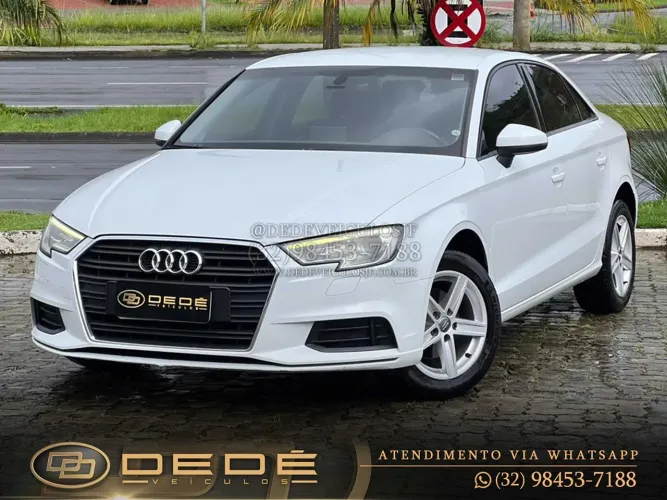 Audi A3 Sedan 1.4 TFSI Flex Tiptronic 4P 2017