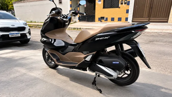 Honda PCX DLX160 2026 - 184 km | Com Alarme | Emplacada