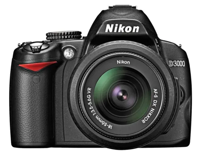NIKON D3000 À VENDA Ótima oportunidade para quem quer começar na fotografia! ?